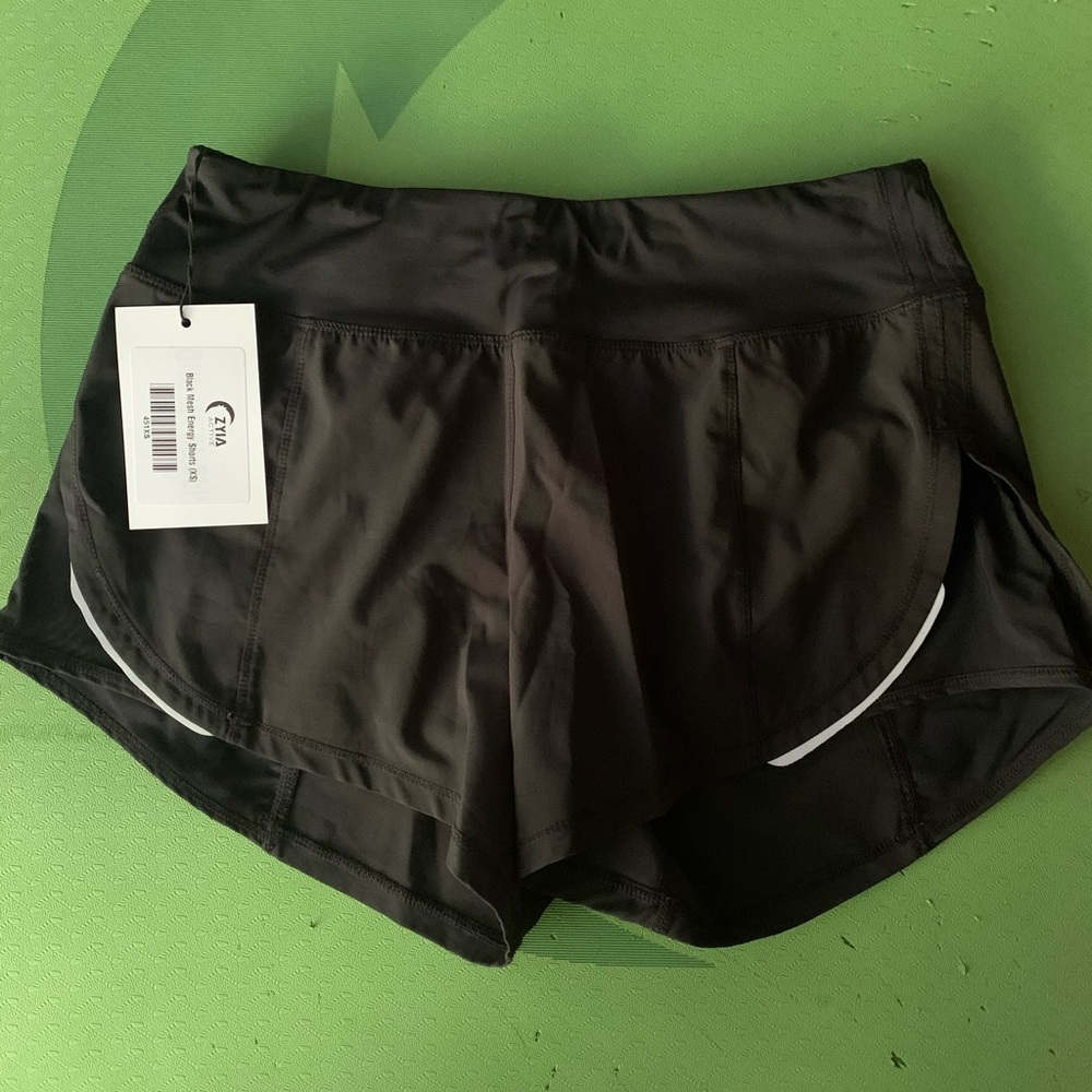 Zyia Black Mesh Energy Short (XS)